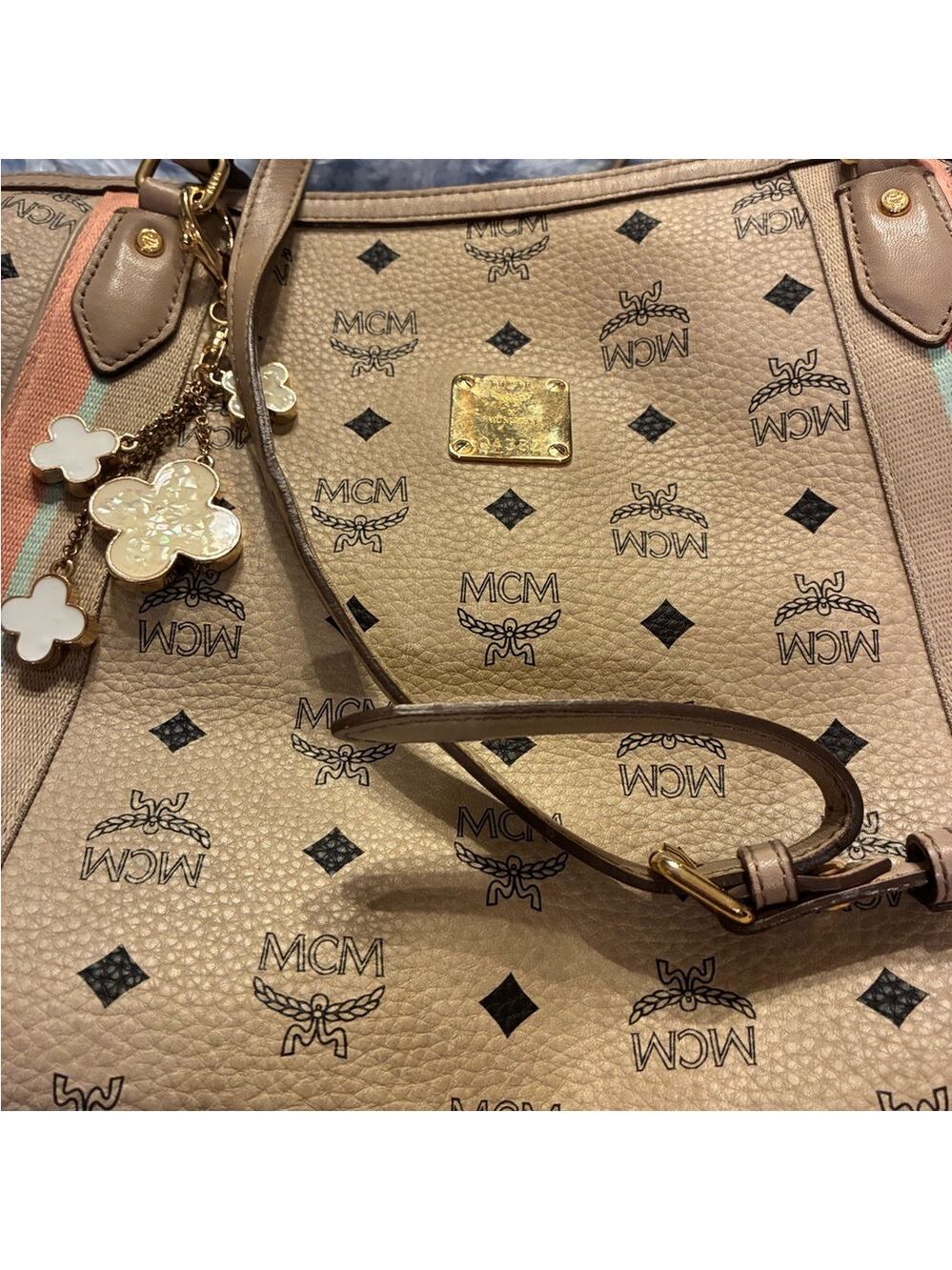 MCM Tan & Pink Monogram Tote Bag Gold Accents Q4382 München - Picture 2 of 11